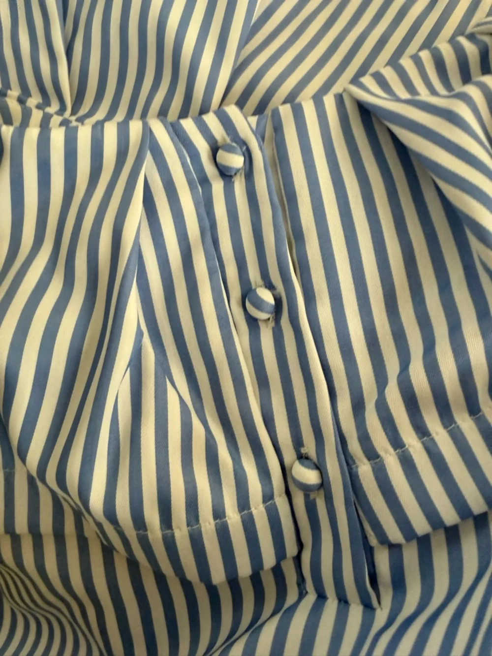 Garcia Blue & White Striped Off-Shoulder/on shoulder Ruffle structured blouse - Picture 8 of 11